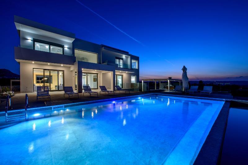 Thea Sunrise Villa Koskinou  Extérieur photo